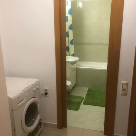 Apartament Tedy,faleza Nord La 60 M De Mare * コンスタンツァ